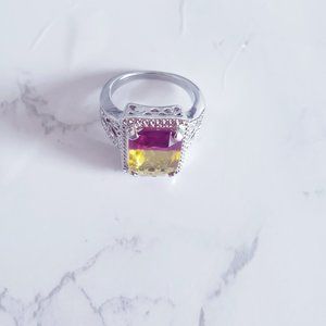 Belle Ring